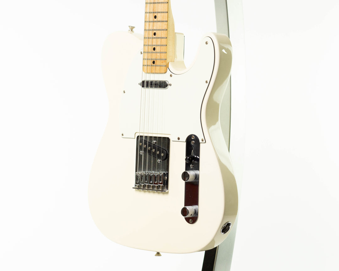 Fender Standard Telecaster 2015 Arctic White