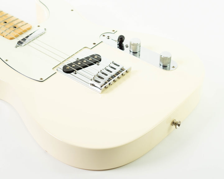 Fender Standard Telecaster 2015 Arctic White