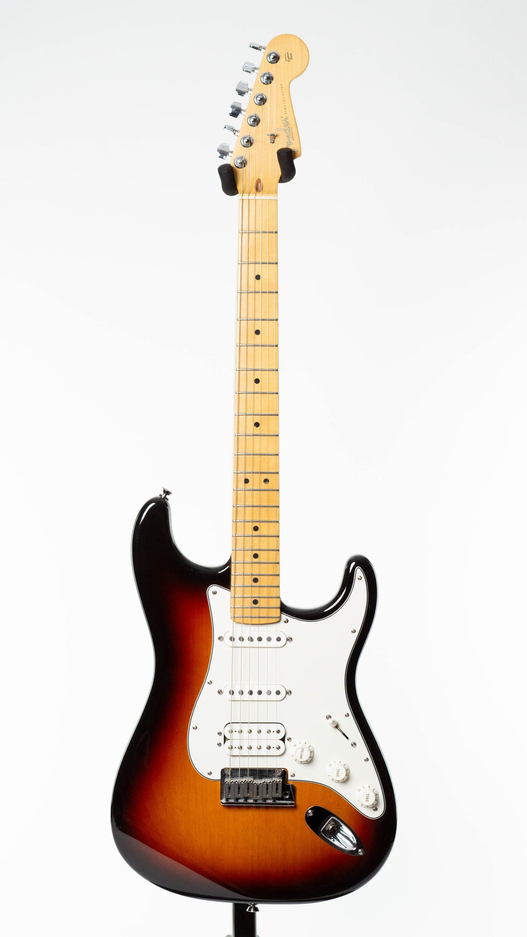 Fender American Series Stratocaster HSS 2005 3-Color Sunburst