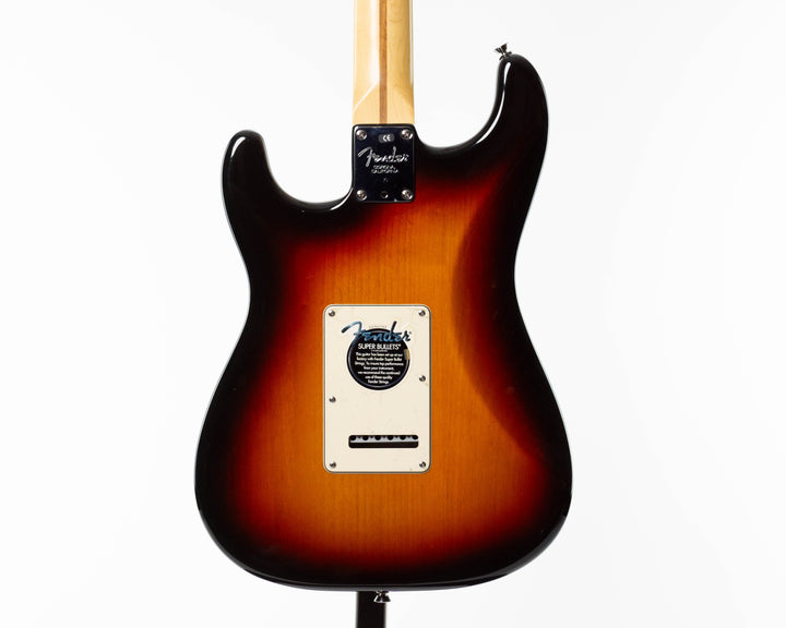 Fender American Series Stratocaster HSS 2005 3-Color Sunburst