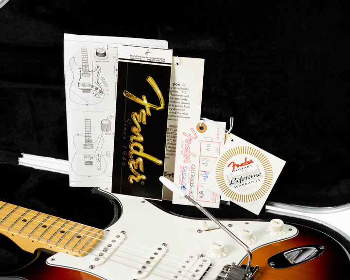 Fender American Series Stratocaster HSS 2005 3-Color Sunburst