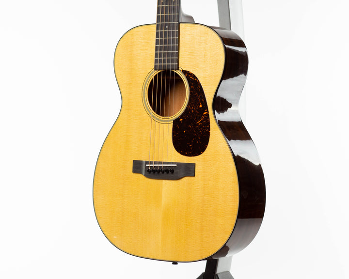 Martin Standard Series 00-18 2021 Natural