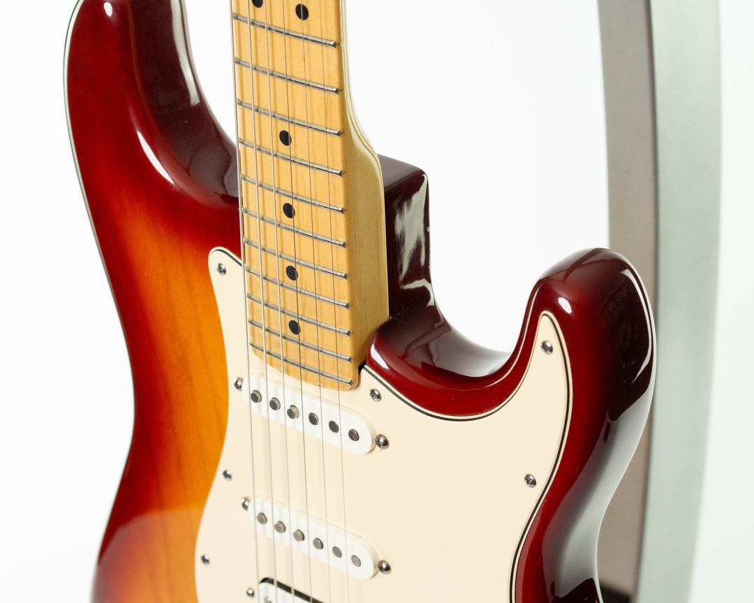 Fender American Series Stratocaster HSS 2005 Sienna Sunburst