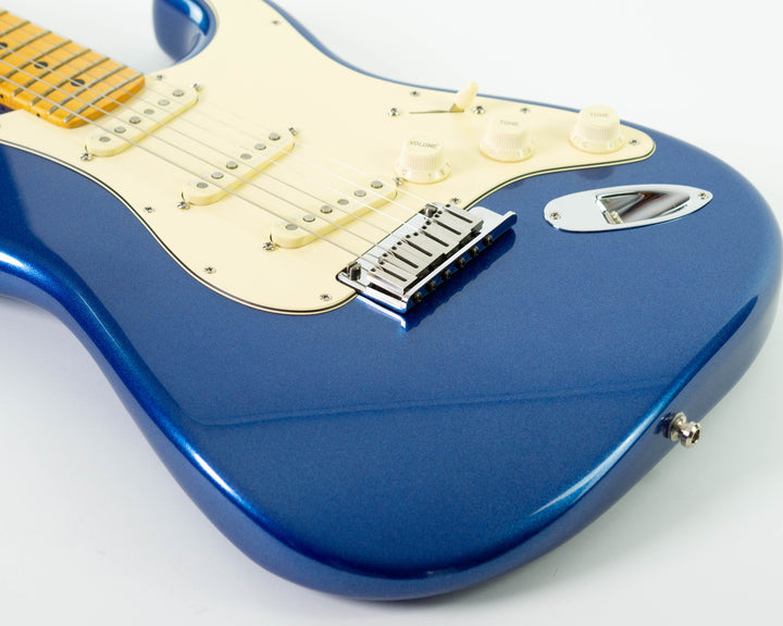 Fender American Ultra Stratocaster 2022 Cobra Blue